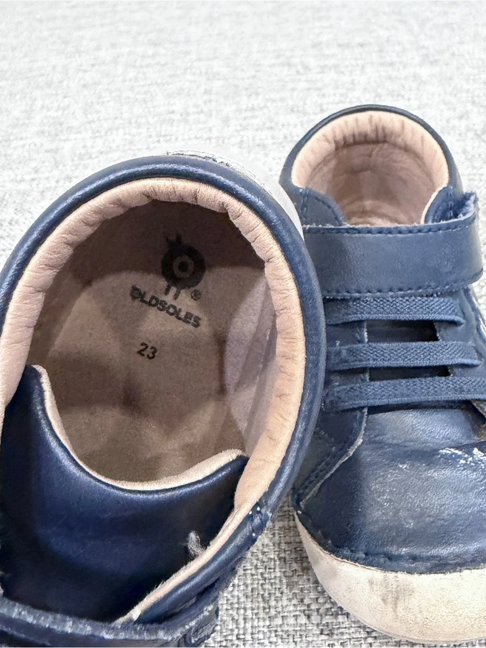 Old Soles size 23 (US size 7) GUC